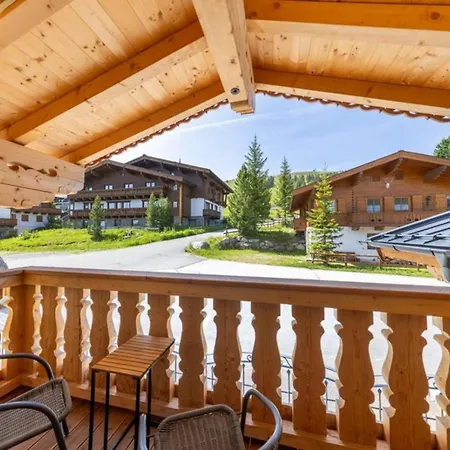 Falkensteinalm Friends 2+3 Holiday home Konigsleiten