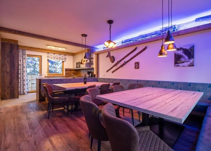 Falkensteinalm Friends 2+3 *